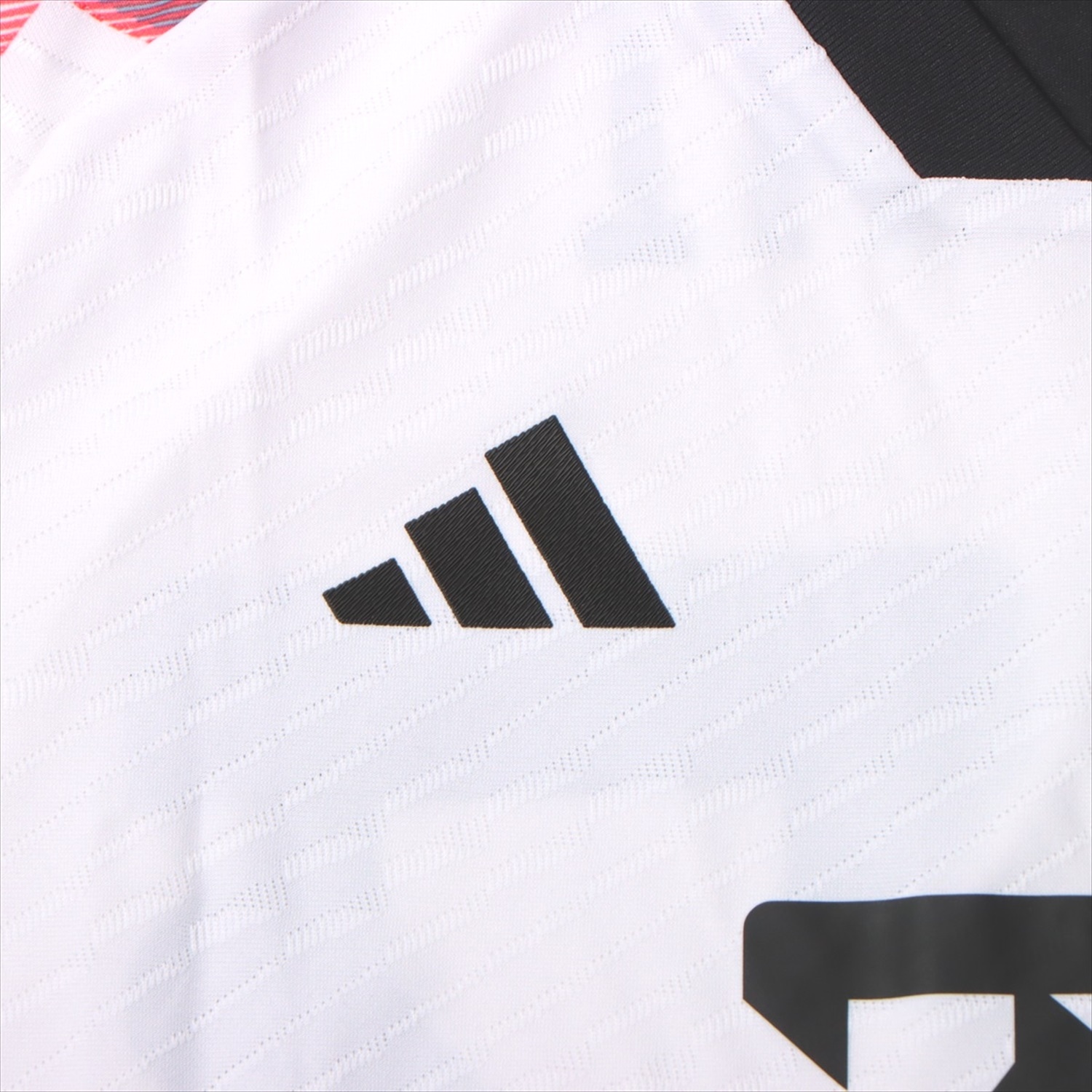 HATTRICK（ハットトリック）-選手の想いをファンへ届ける公式