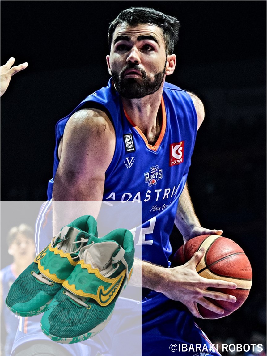 ラオニッチ　本人着用　シューズ　サイン入り HATTRICK（ハットトリック）-選手の想いをファンへ届ける公式