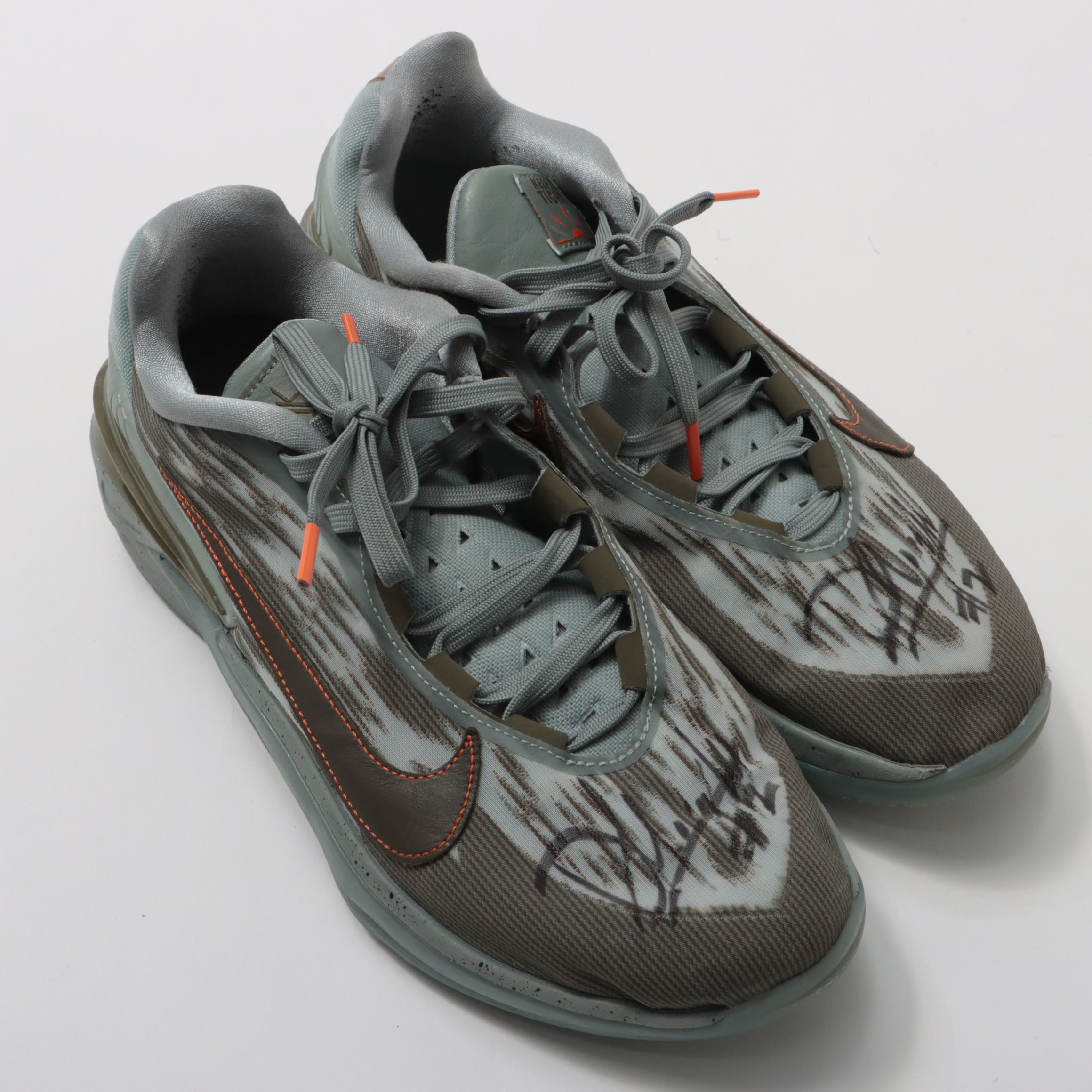 HATTRICK（ハットトリック）-選手の想いをファンへ届ける公式