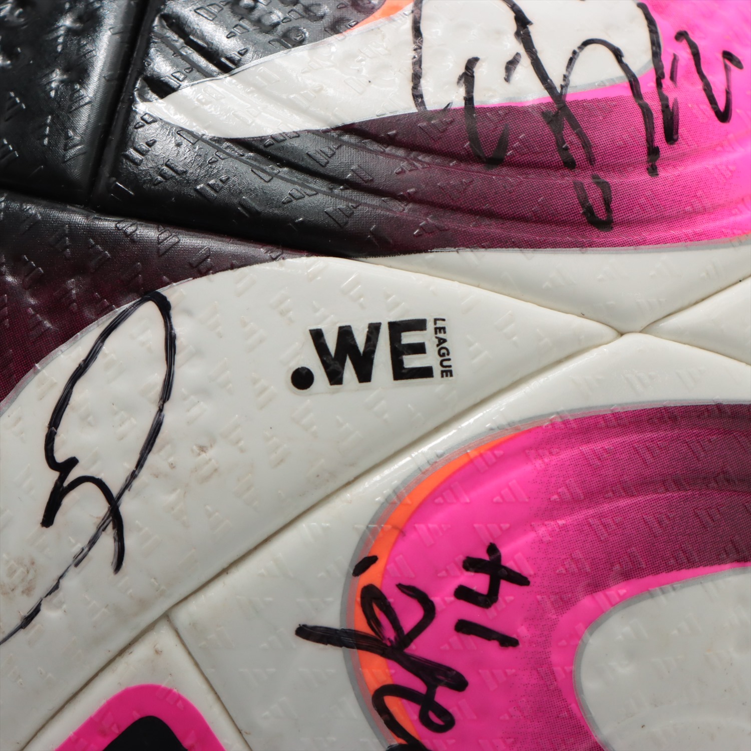 HATTRICK（ハットトリック）-選手の想いをファンへ届ける公式