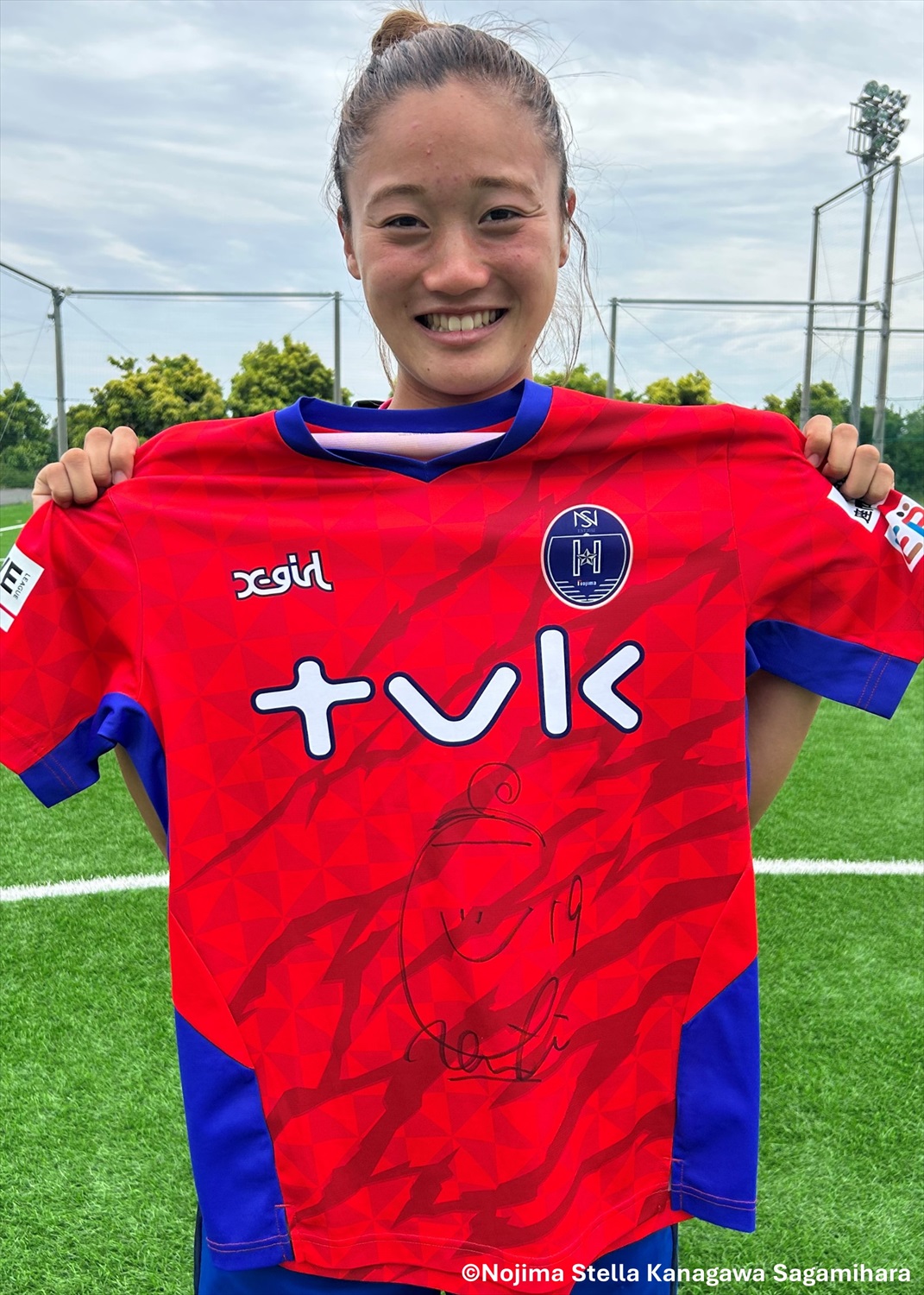 実使用サイン入り 2023 女子ドイツ代表 2番 サライ・リンダー 実使用サイン入り 2023 女子ドイツ代表 2番 サライ・リンダー
