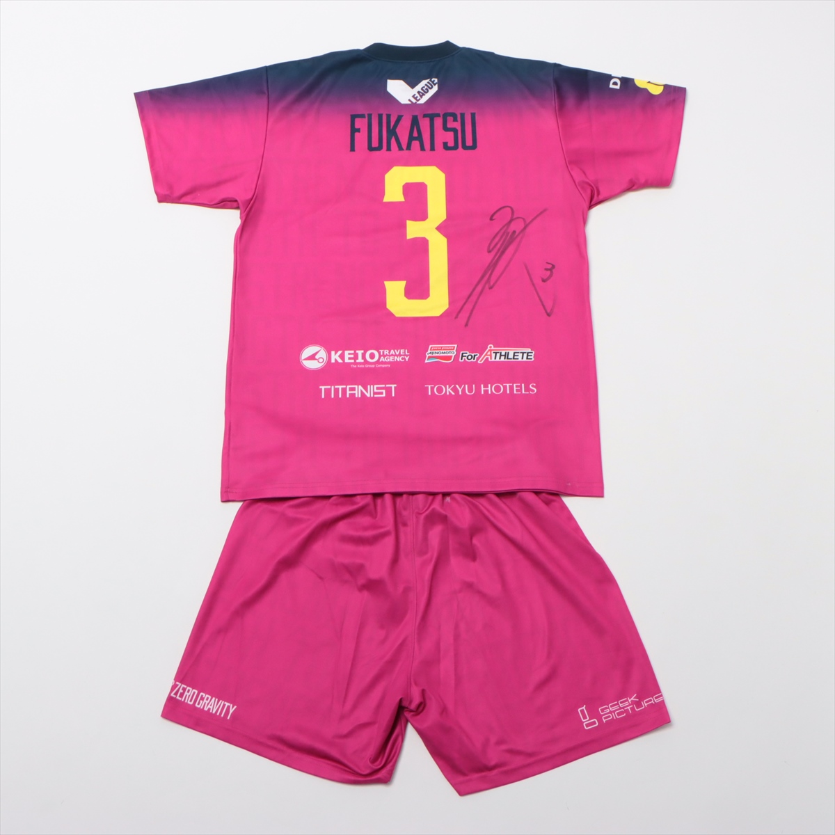 HATTRICK（ハットトリック）-選手の想いをファンへ届ける公式