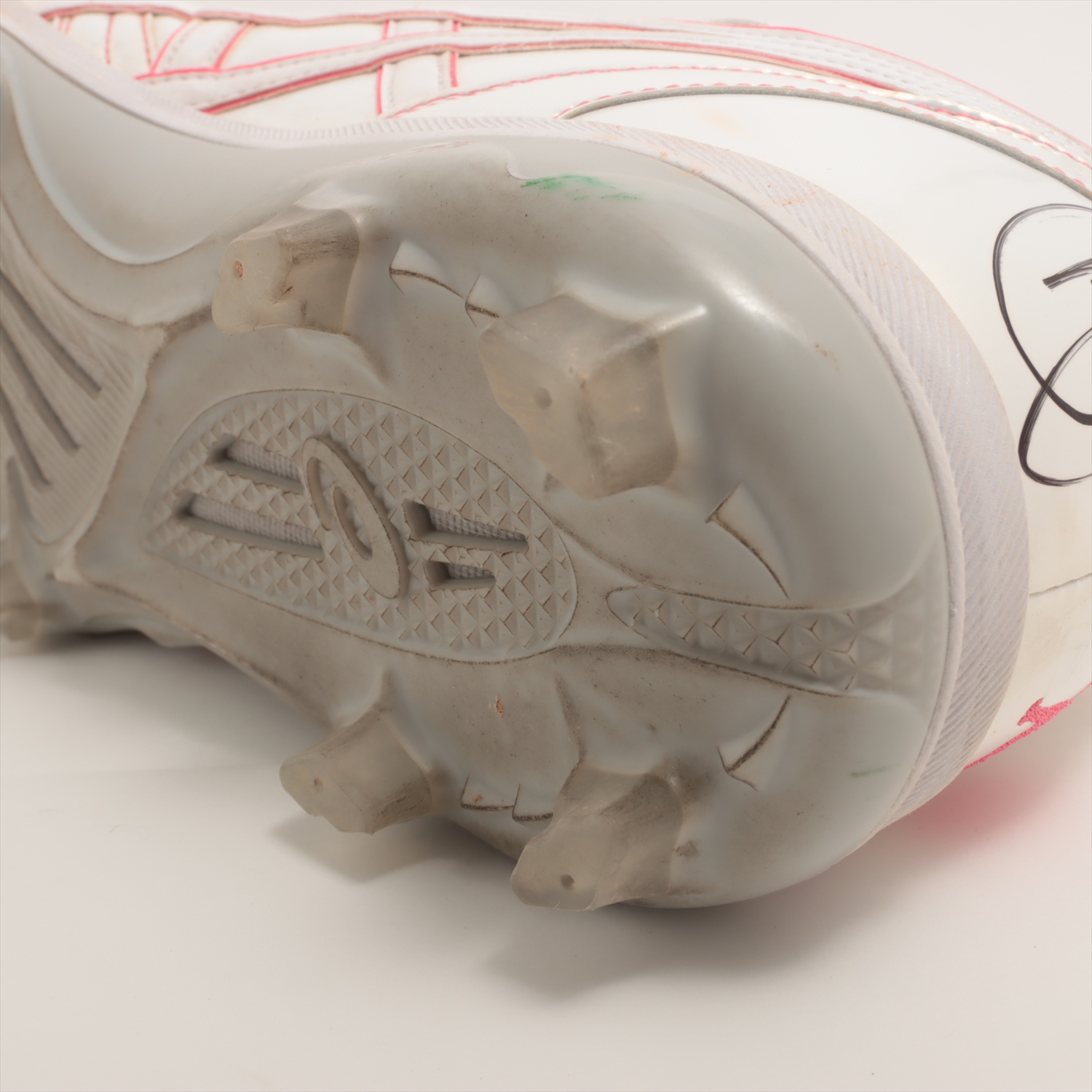 未使用　丸 佳浩　支給品　スパイク　アシックス　専用バッグ付き 未使用 丸 佳浩 支給品 スパイク アシックス 専用バッグ付き 未使用 丸