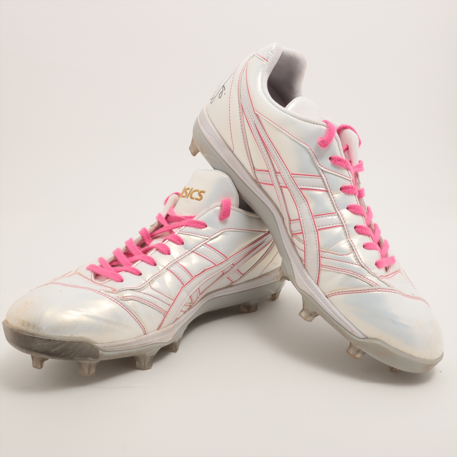 HATTRICK（ハットトリック）-選手の想いをファンへ届ける公式