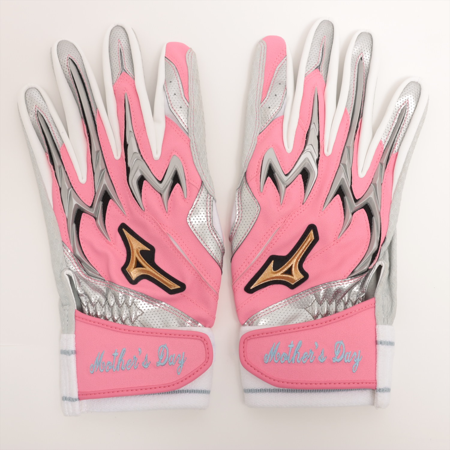 HATTRICK（ハットトリック）-選手の想いをファンへ届ける公式