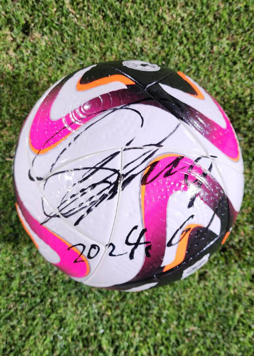 レア、新品　横浜FC10番　Lサイズ HATTRICK（ハットトリック）-選手の想いをファンへ届ける公式