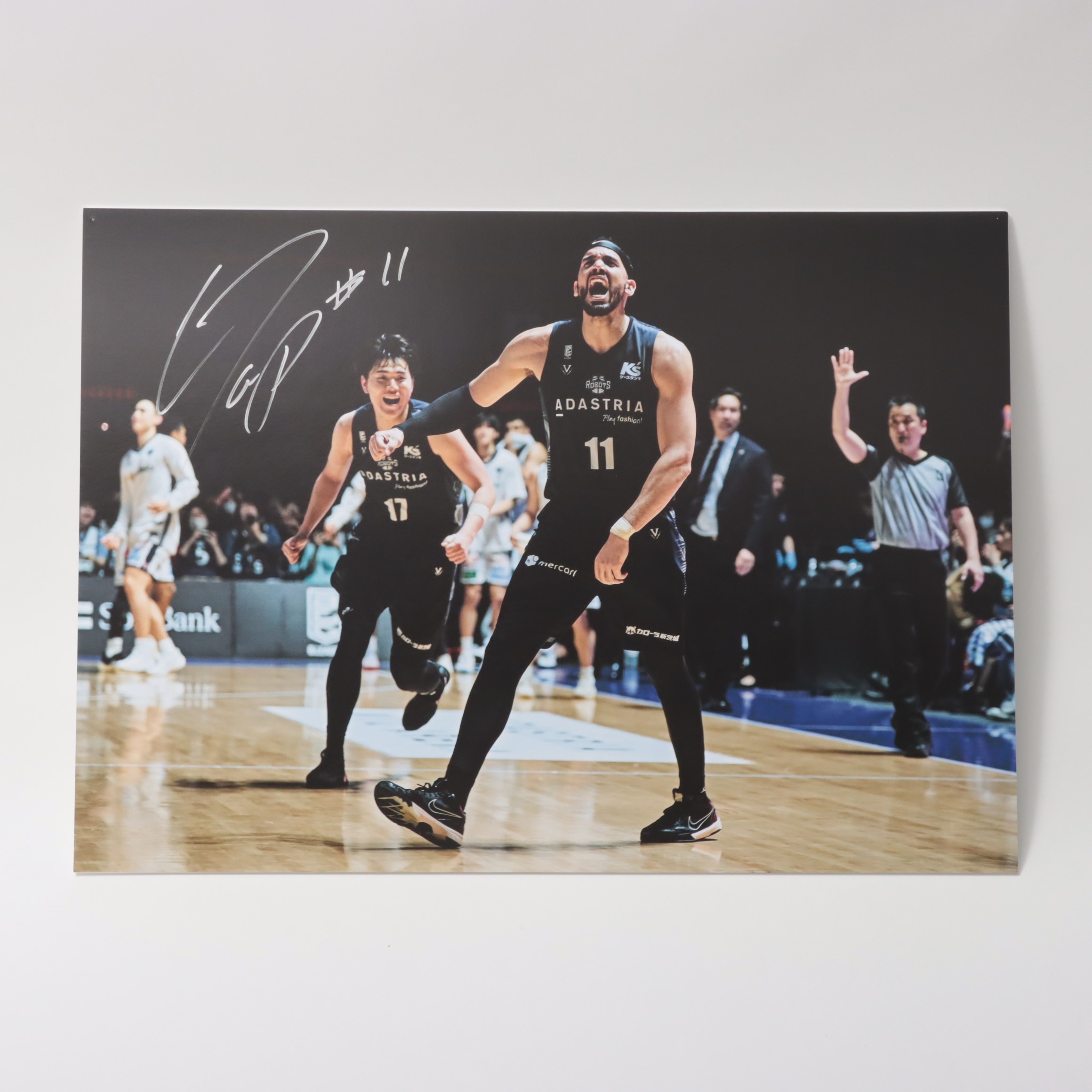 HATTRICK（ハットトリック）-選手の想いをファンへ届ける公式