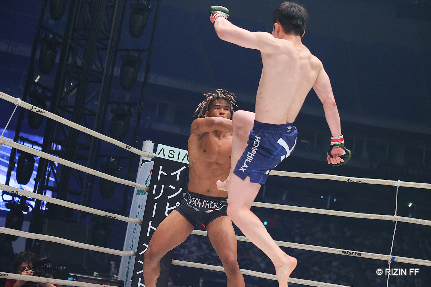 HATTRICK（ハットトリック）-選手の想いをファンへ届ける公式