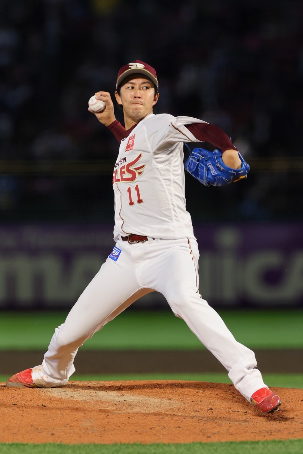 東北楽天ゴールデンイーグルス　岸投手　実使用　直筆サイン入りスパイク m81046095296_1.jpg?1738676972