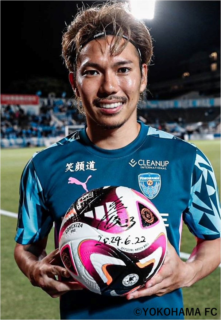 ロアッソ熊本直筆サインボール HATTRICK（ハットトリック）-挑戦者の想いをファンへ届ける公式
