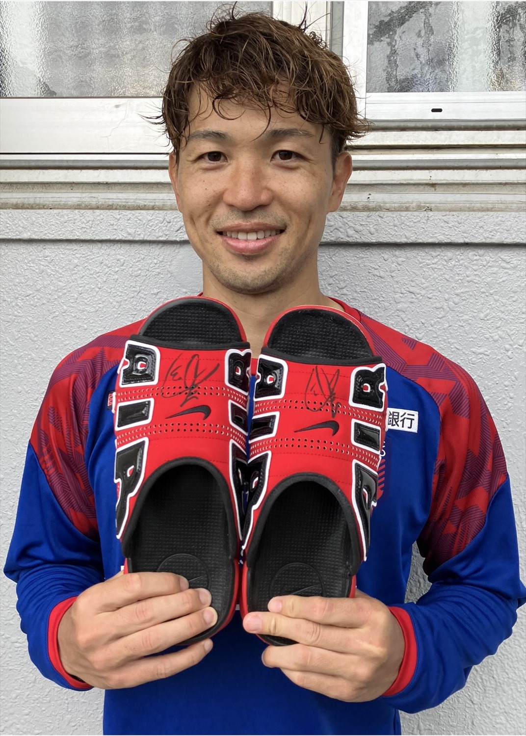 HATTRICK（ハットトリック）-選手の想いをファンへ届ける公式