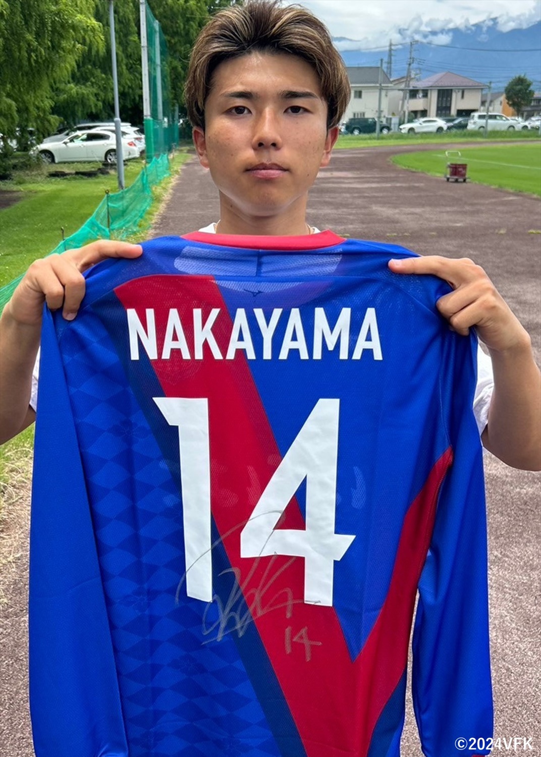 ヴァンフォーレ甲府　トレーニングマッチ　ユニフォーム　長袖 2022年ユニフォーム・練習着・地域交流ウェアスポンサー決定の