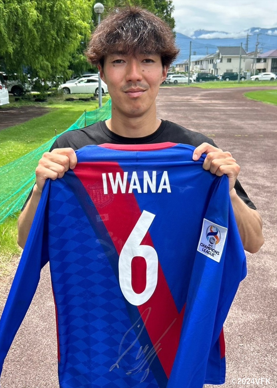 ヴァンフォーレ甲府　オーセンティックユニフォーム　関口正大直筆サイン入り HATTRICK（ハットトリック）-選手の想いをファンへ届ける公式