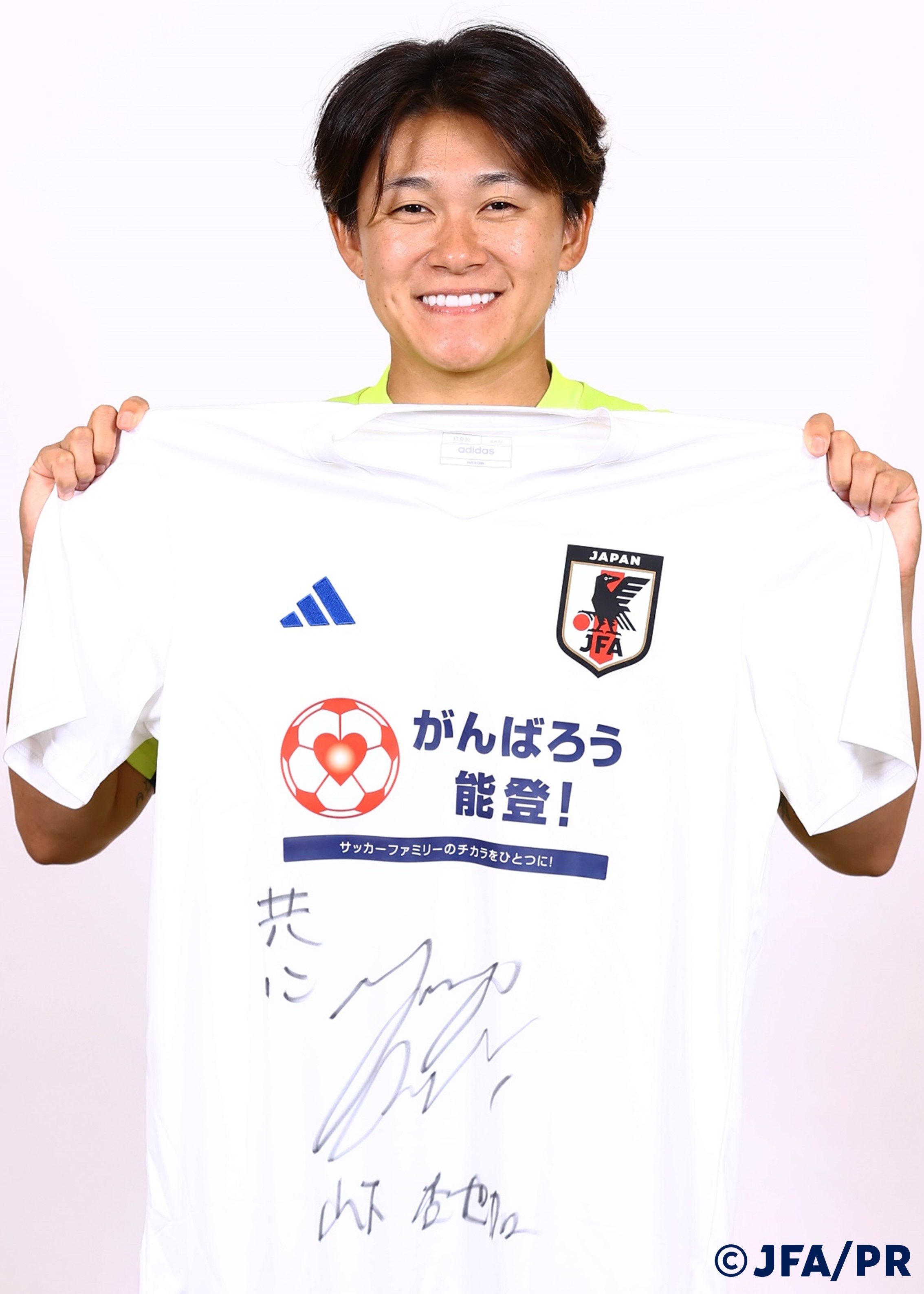 HATTRICK（ハットトリック）-選手の想いをファンへ届ける公式