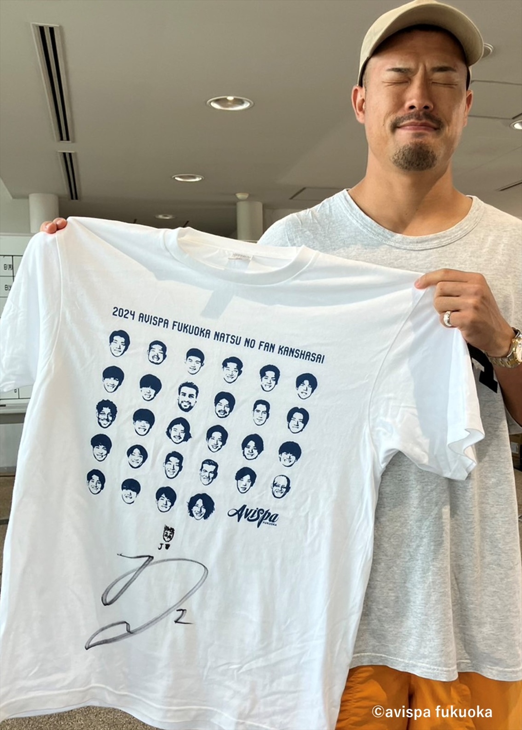 「直筆」IWASAKI選手 サイン入り 18番 Avispa Fukuoka 直筆」IWASAKI選手 サイン入り 18番 Avispa Fukuoka 直筆