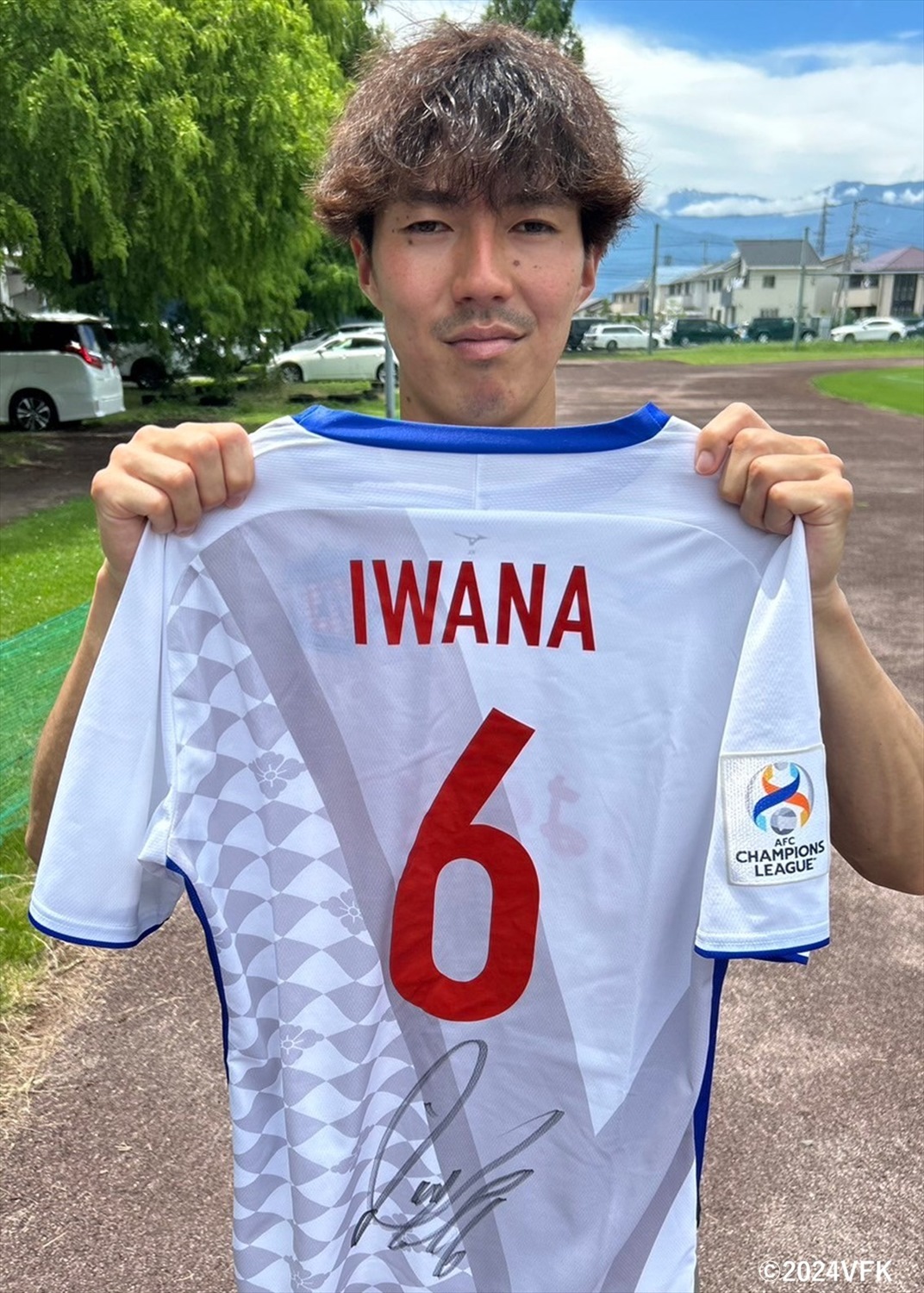 ヴァンフォーレ甲府　オーセンティックユニフォーム　関口正大直筆サイン入り HATTRICK（ハットトリック）-選手の想いをファンへ届ける公式