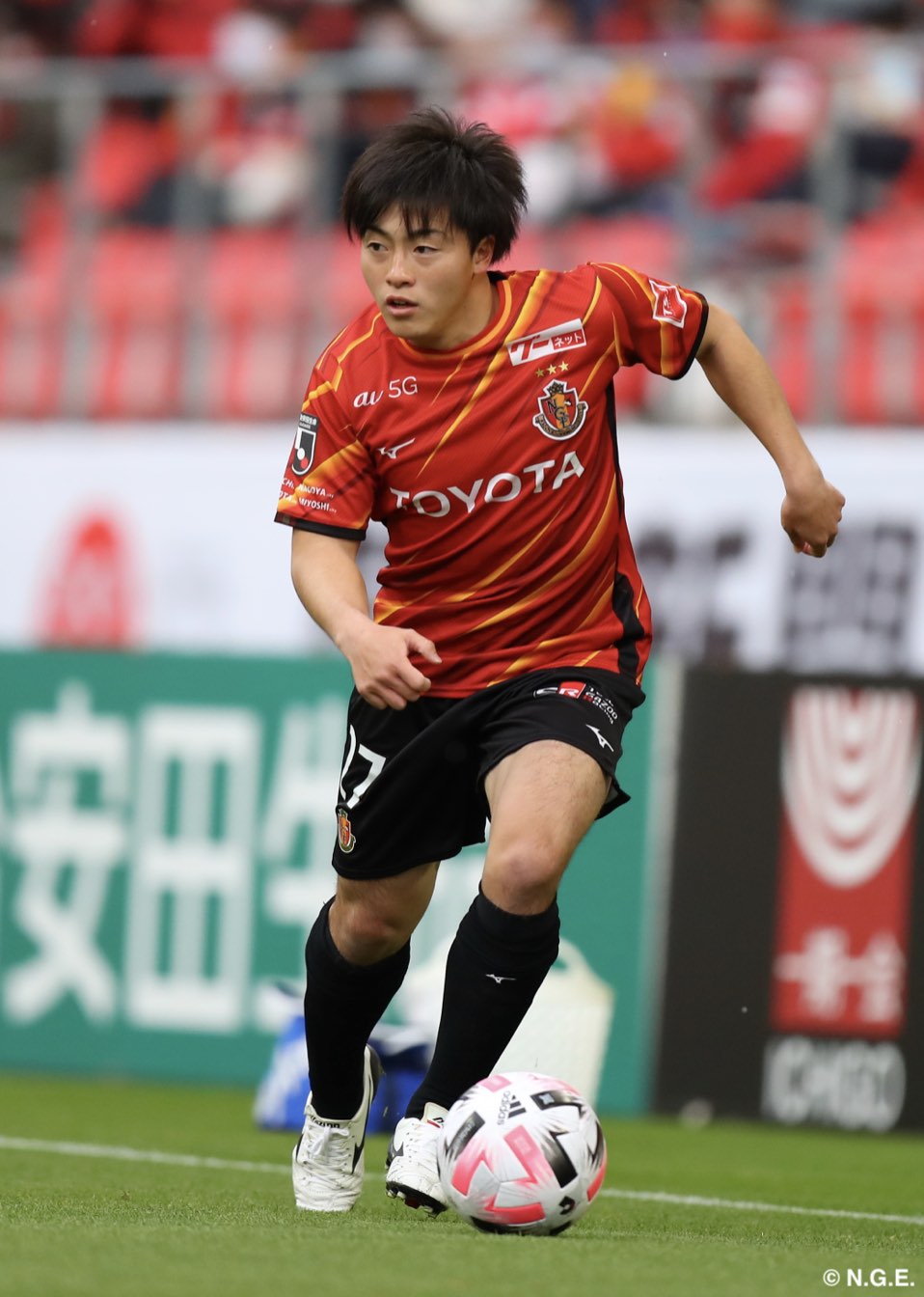 HATTRICK（ハットトリック）-選手の想いをファンへ届ける公式