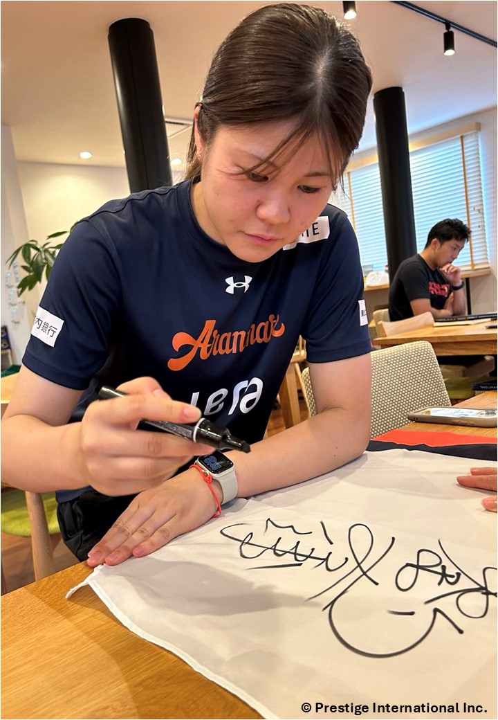 HATTRICK（ハットトリック）-選手の想いをファンへ届ける公式