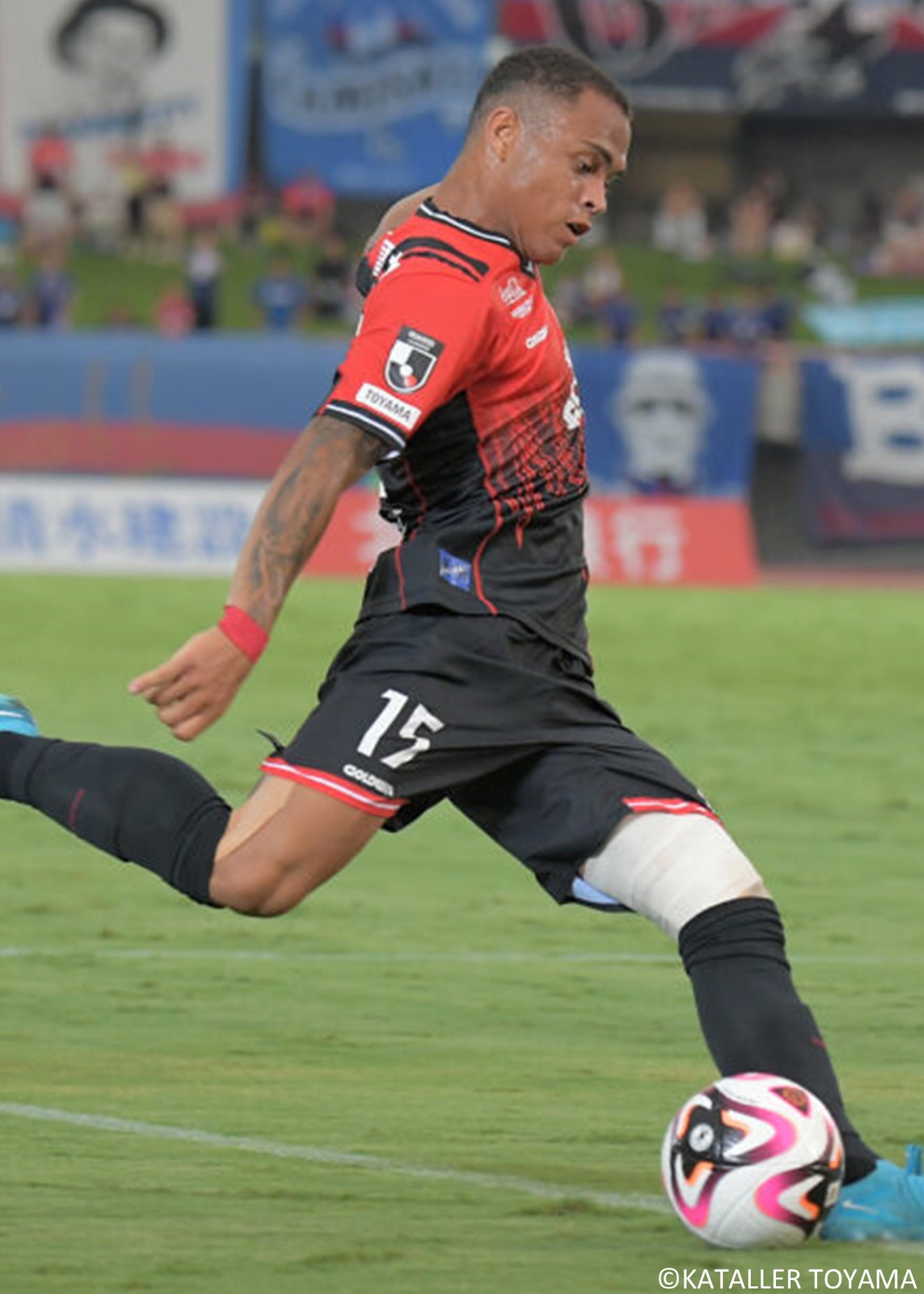 HATTRICK（ハットトリック）-選手の想いをファンへ届ける公式