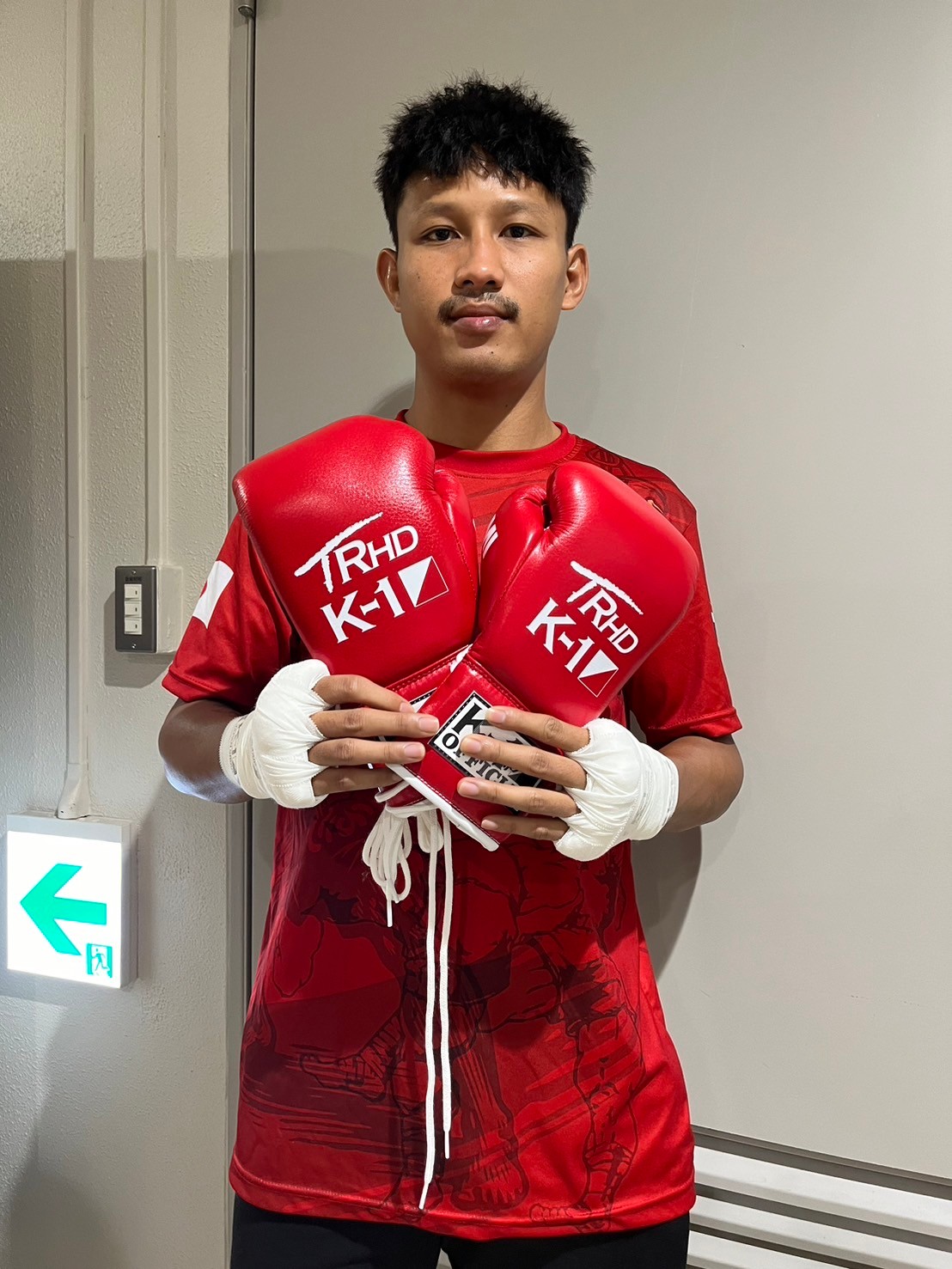 第1回K1ジャパングランプリ使用グラブ HATTRICK（ハットトリック）-挑戦者の想いをファンへ届ける公式