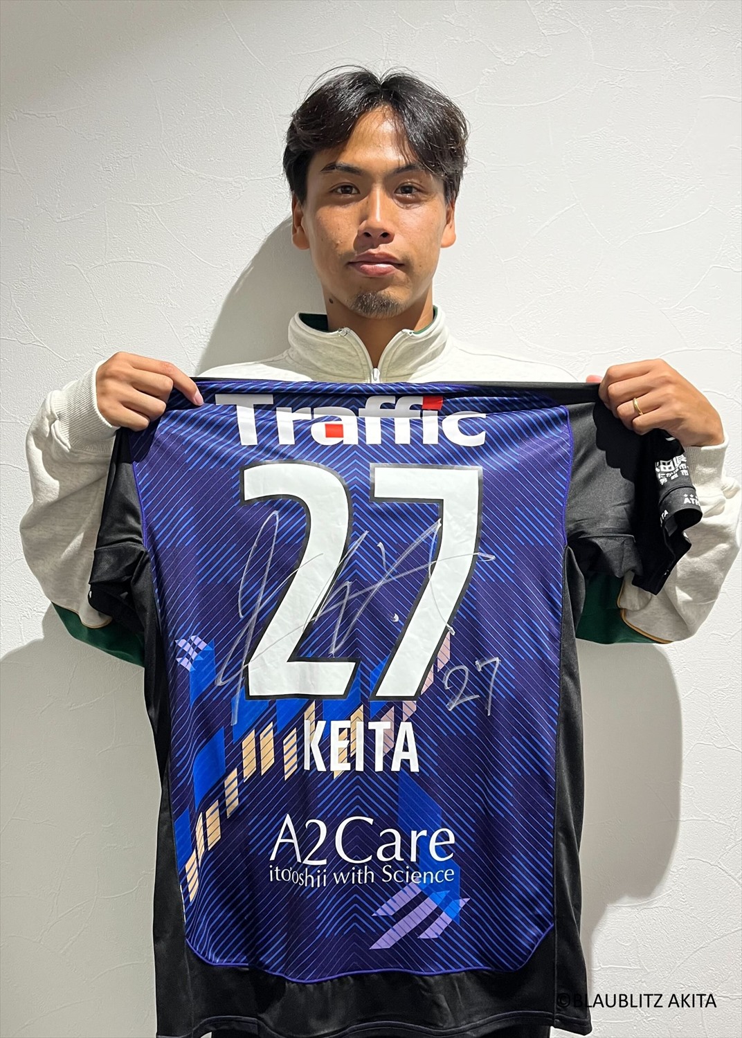 【美品】ブラウブリッツ秋田 ユニフォーム サイズXL オーセンティック 美品】ブラウブリッツ秋田 ユニフォーム サイズXL