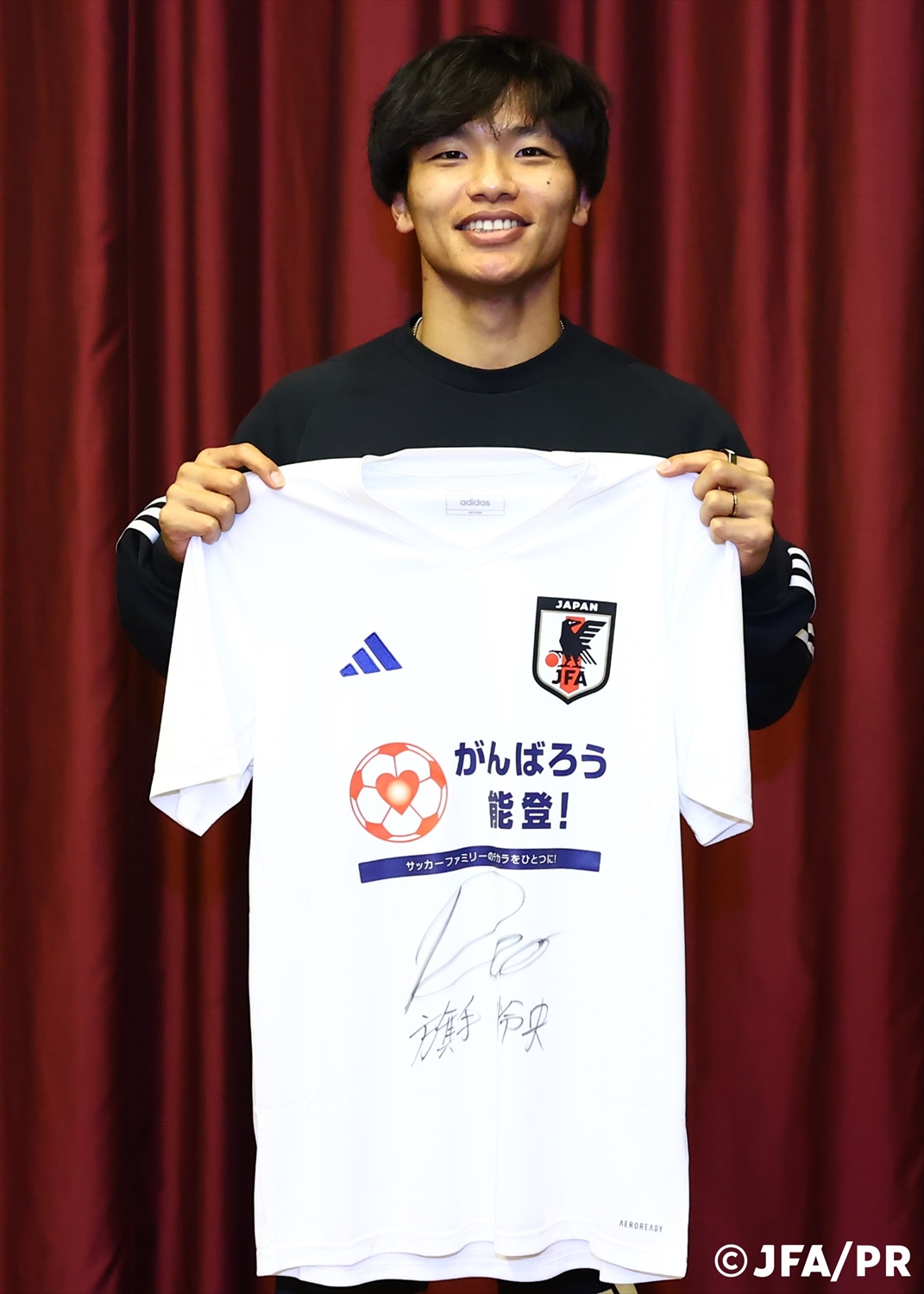 HATTRICK（ハットトリック）-選手の想いをファンへ届ける公式