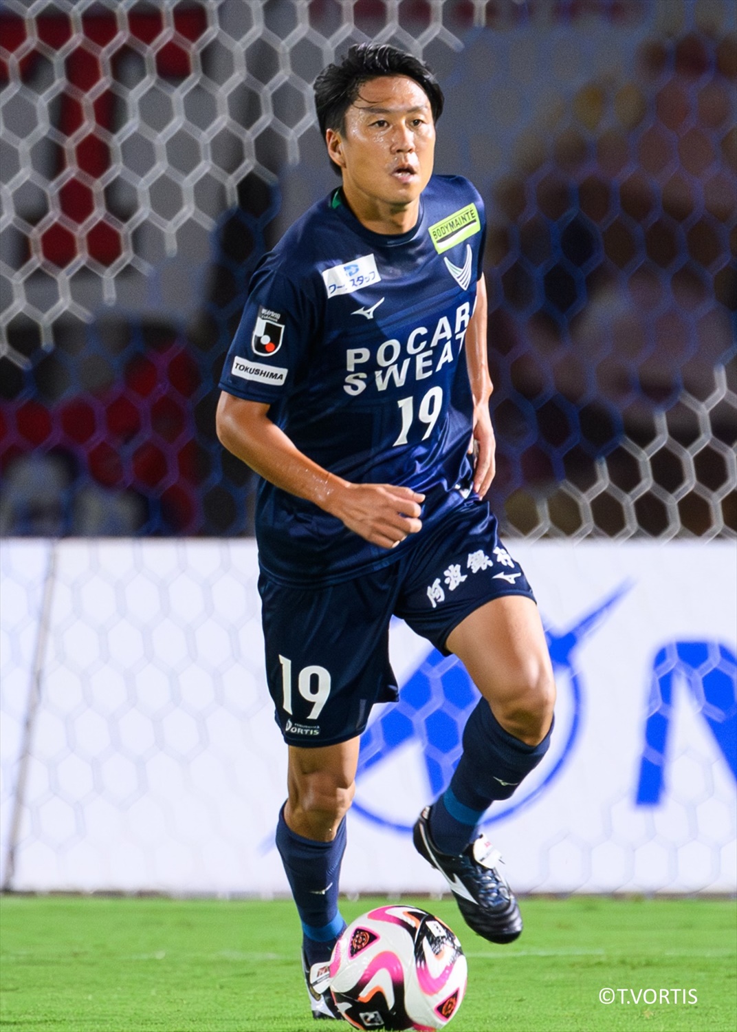 徳島ヴォルティス 2024オーセンティックユニフォーム 19 岩尾 憲 2XL