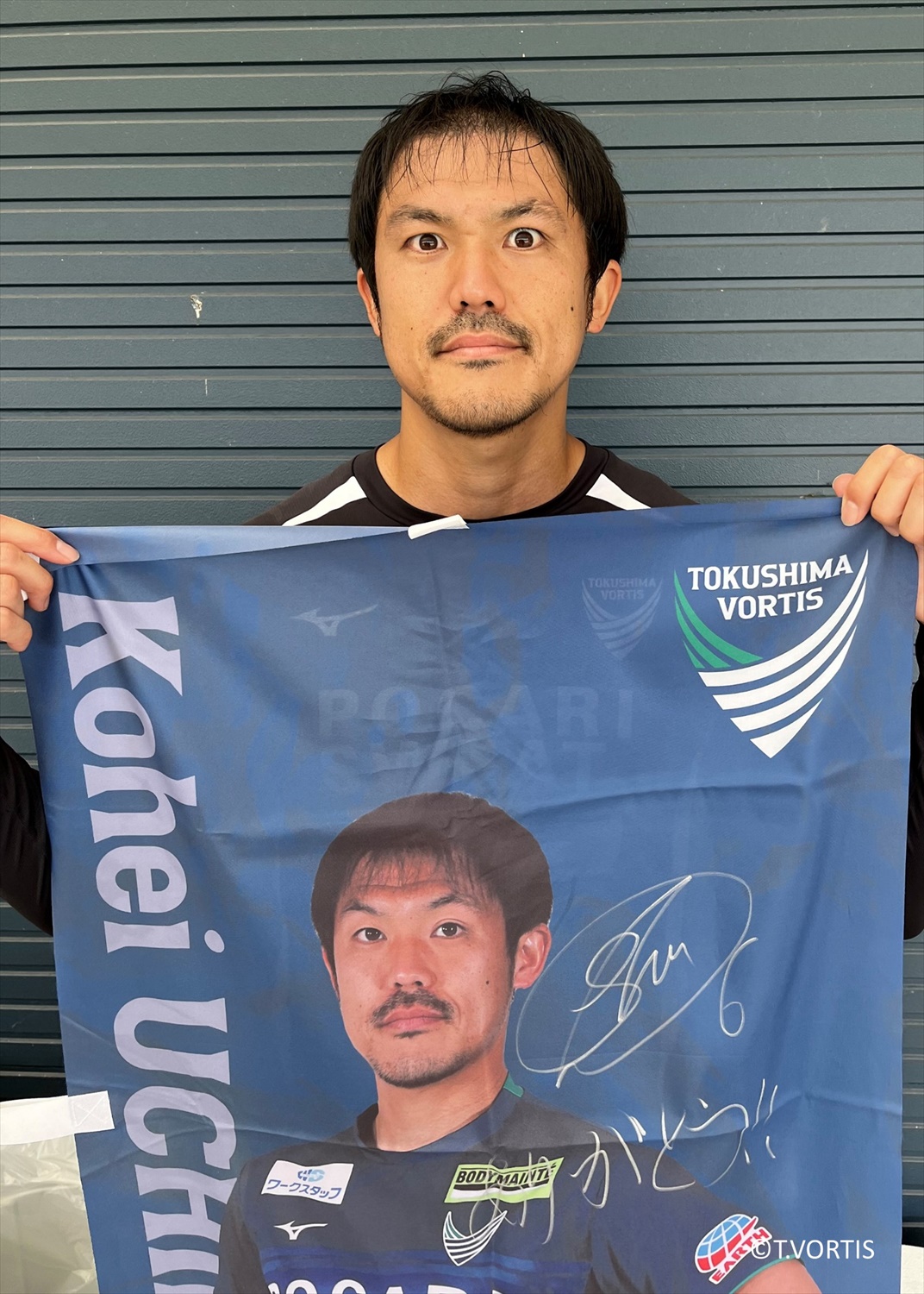 柿谷曜一朗　徳島ヴォルティス　サイン入りポスター HATTRICK（ハットトリック）-選手の想いをファンへ届ける公式