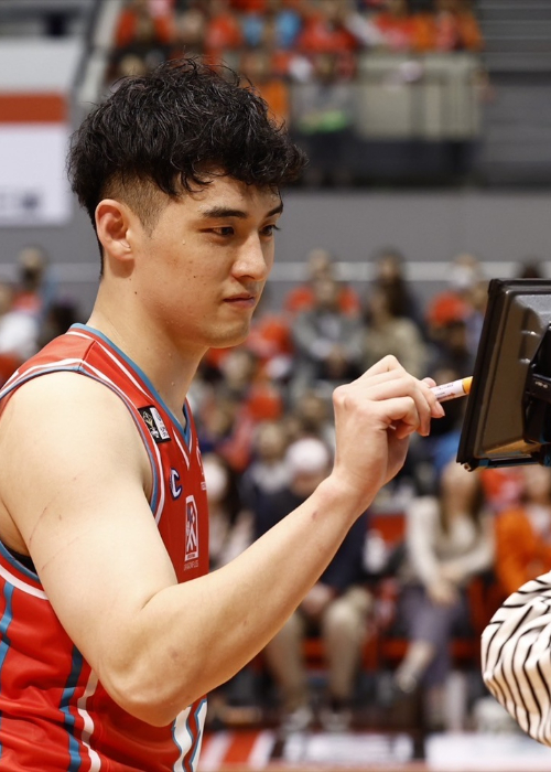 HATTRICK（ハットトリック）-選手の想いをファンへ届ける公式