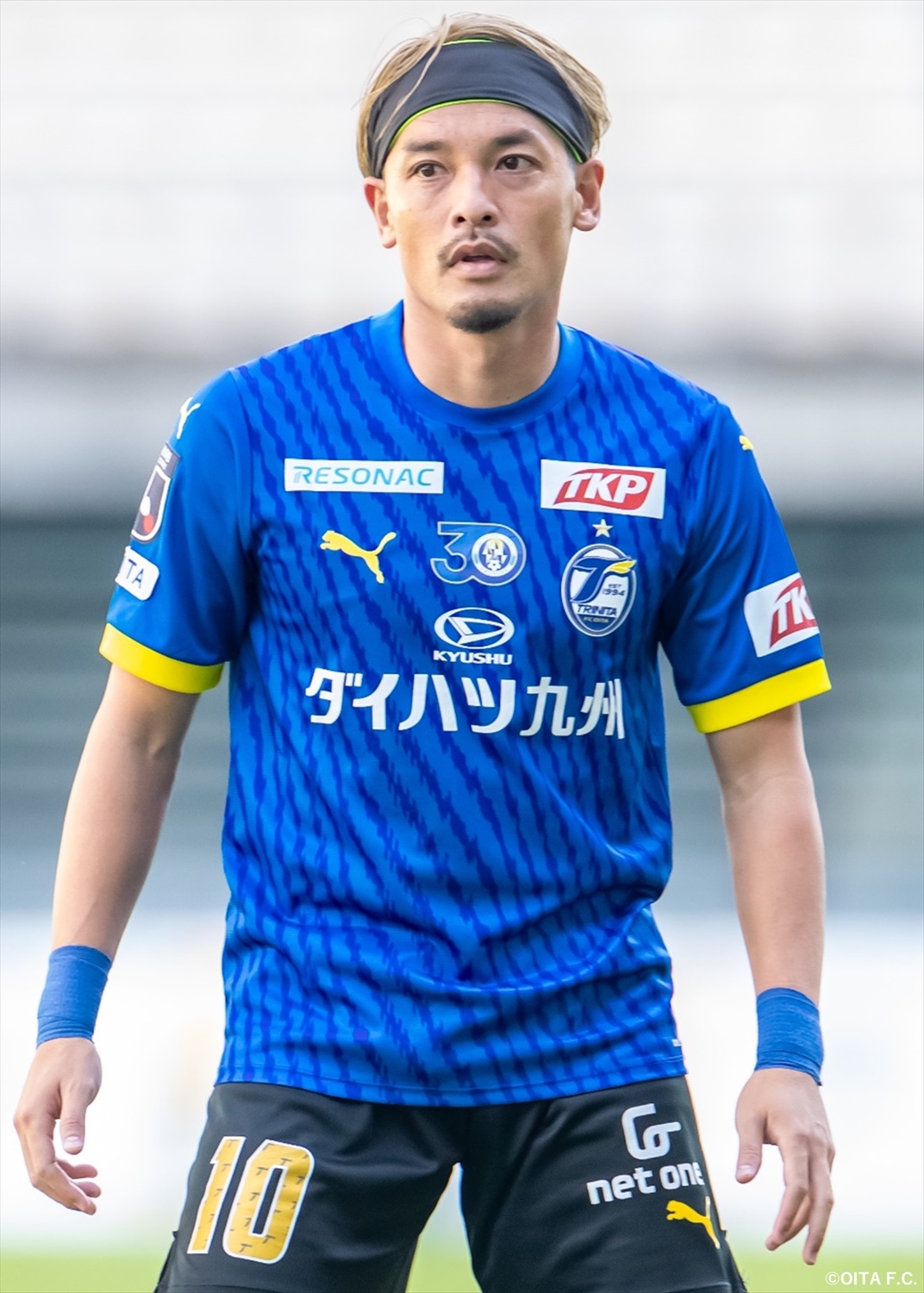 ✳︎貴重商品✳︎トリニータ当時主要メンバーサイン入りユニフォーム HATTRICK（ハットトリック）-選手の想いをファンへ届ける公式