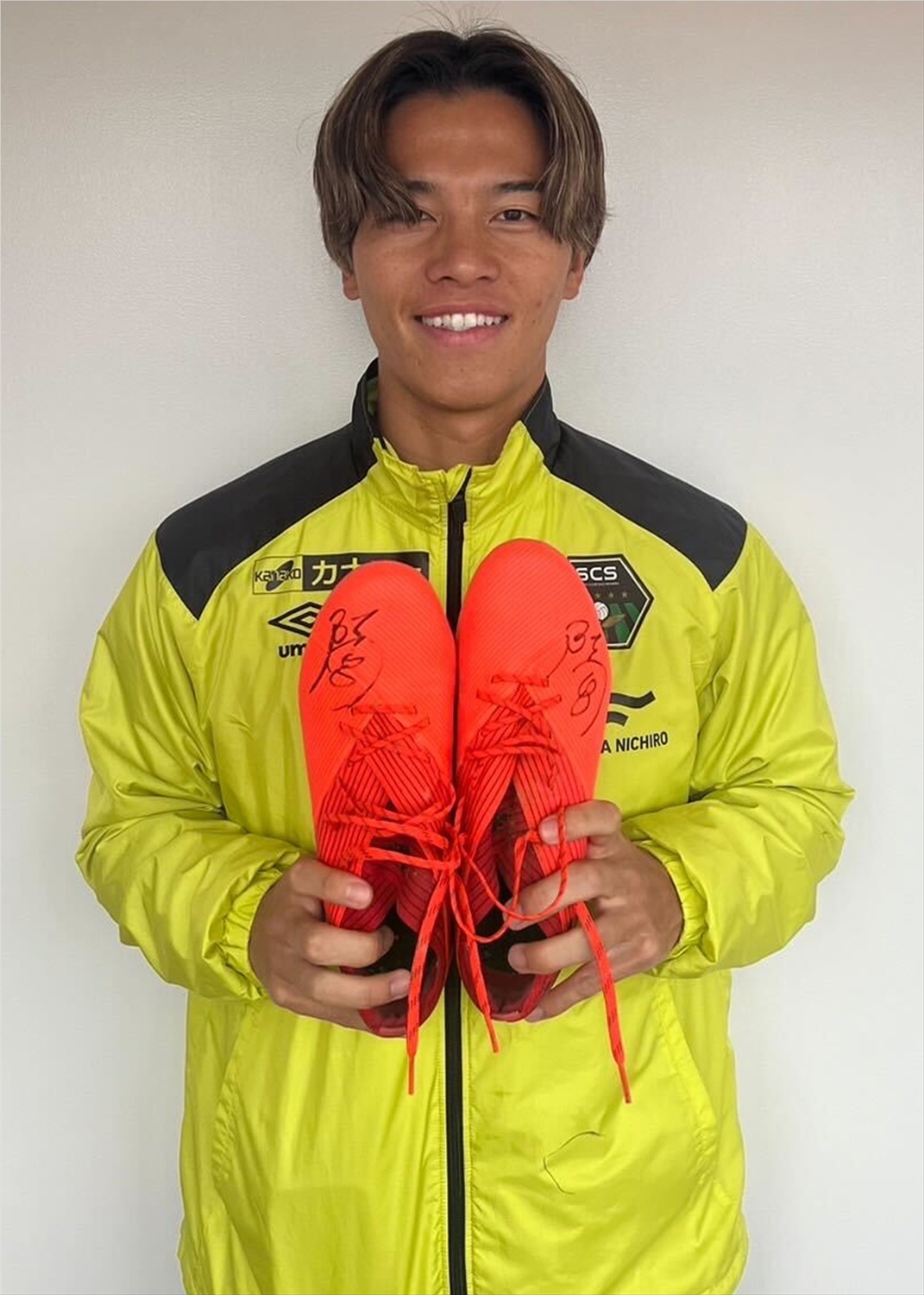 HATTRICK（ハットトリック）-選手の想いをファンへ届ける公式