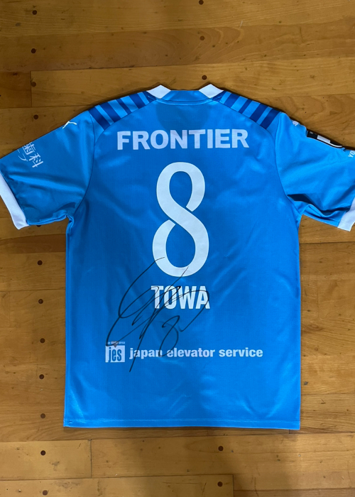 レア、新品　横浜FC10番　Lサイズ HATTRICK（ハットトリック）-選手の想いをファンへ届ける公式