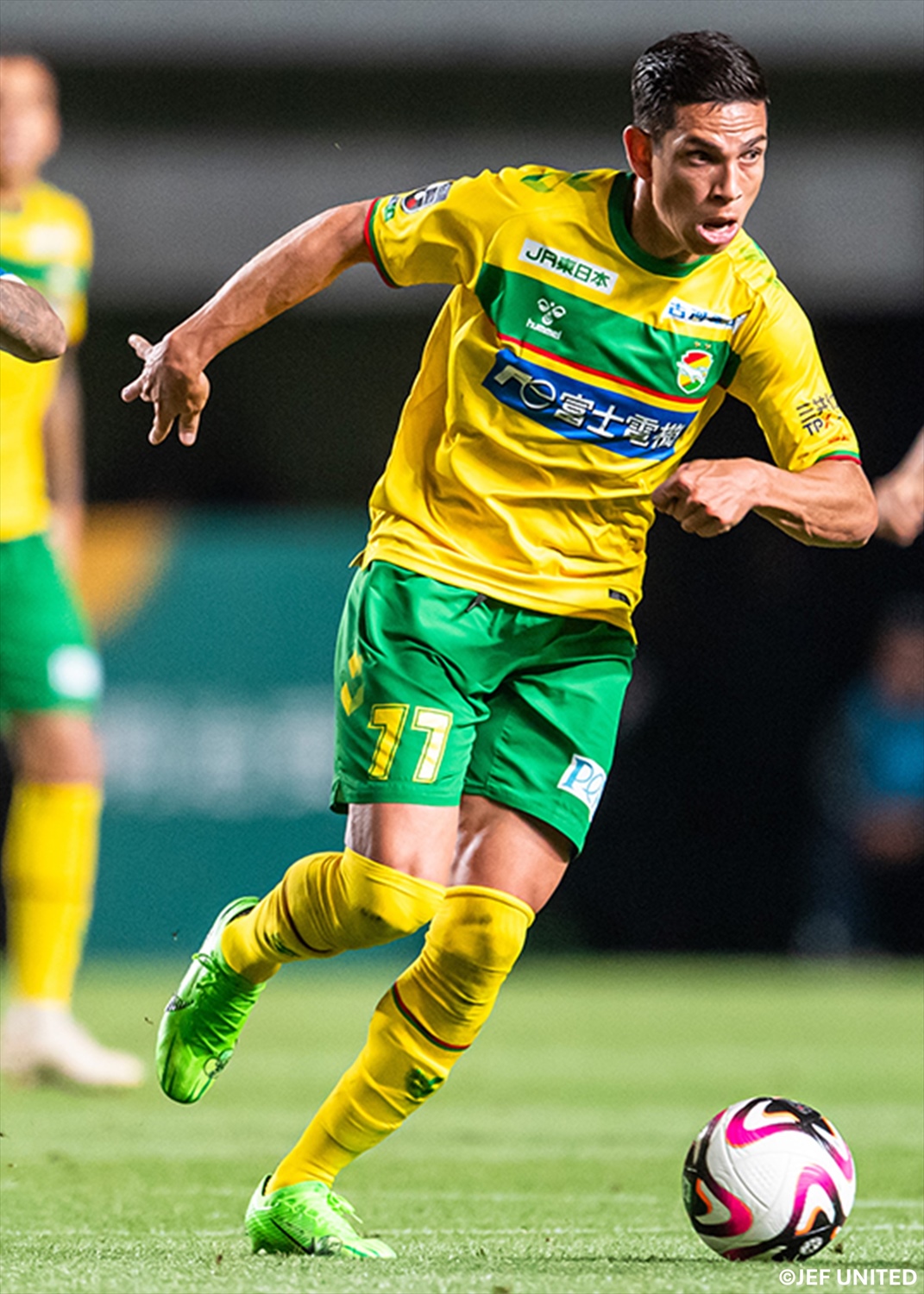 HATTRICK（ハットトリック）-選手の想いをファンへ届ける公式