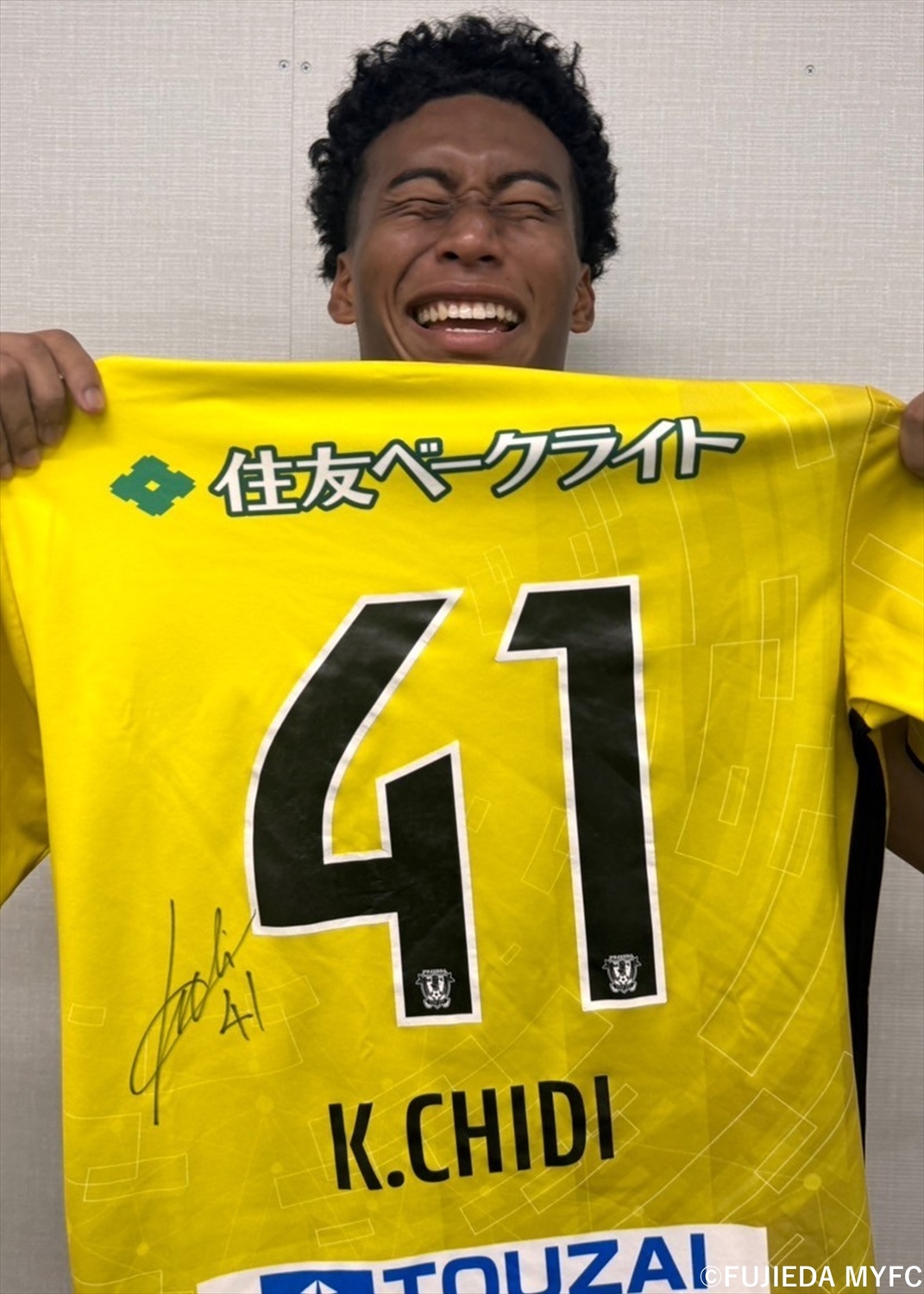 HATTRICK（ハットトリック）-選手の想いをファンへ届ける公式