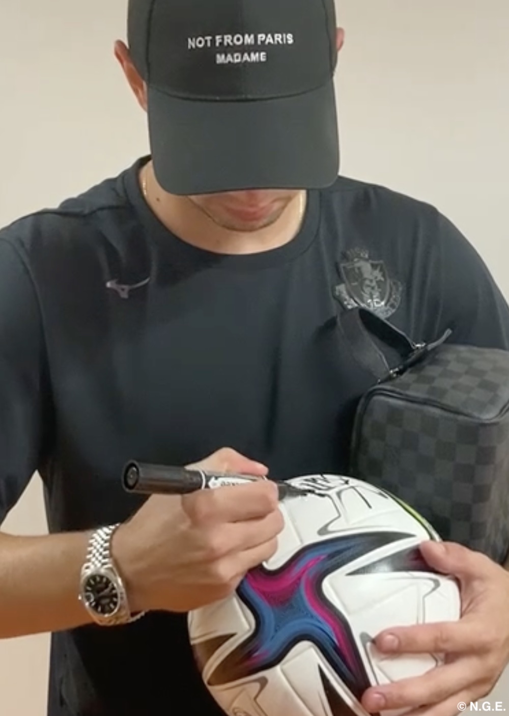 ガンバ大阪vs PSG 公式ボールサイン入り KASHIYAMA × ガンバ大阪 ] KASHIYAMAはガンバ大阪を応援します