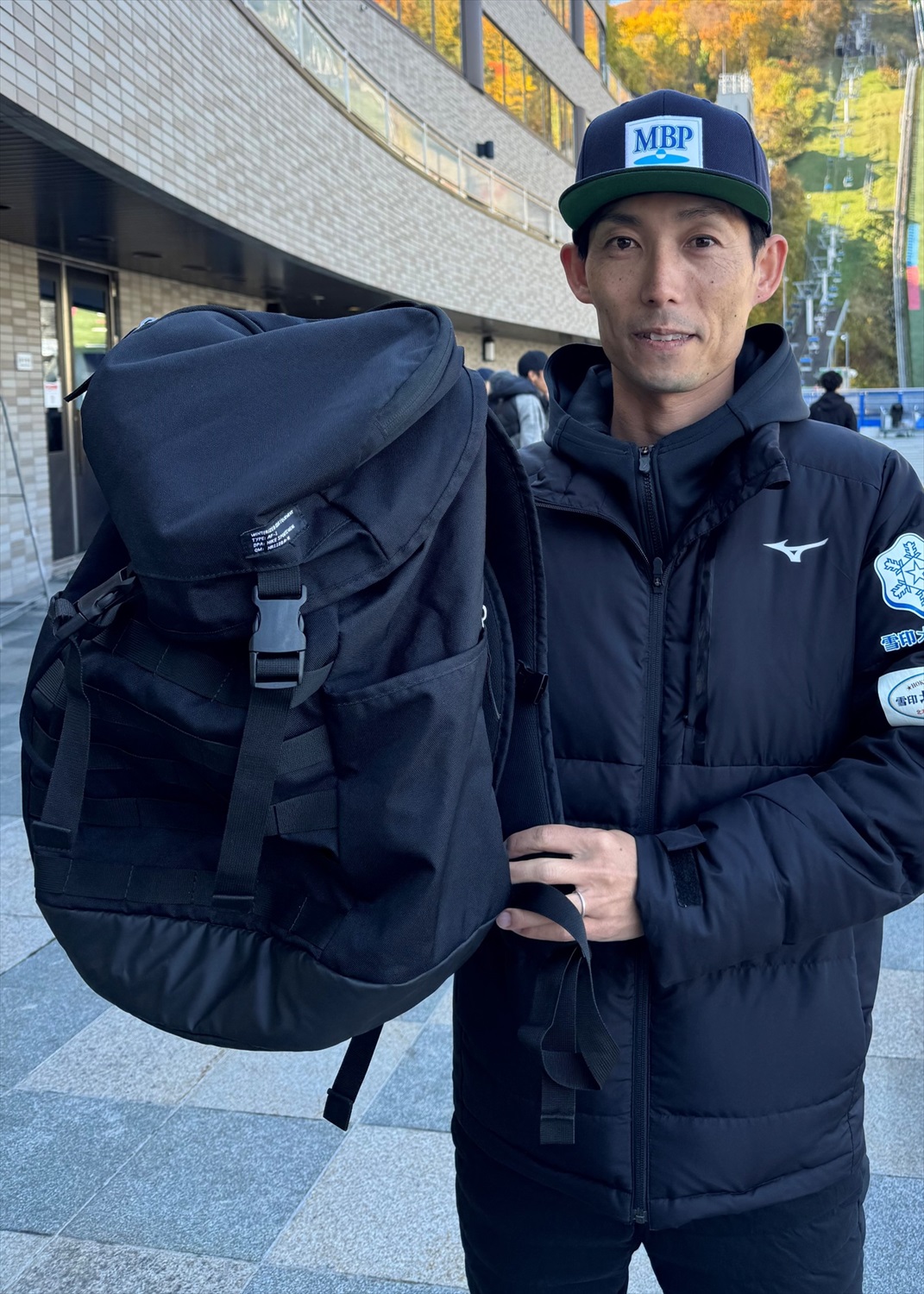 HATTRICK（ハットトリック）-選手の想いをファンへ届ける公式