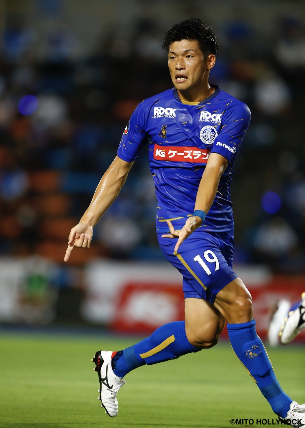 HATTRICK（ハットトリック）-選手の想いをファンへ届ける公式