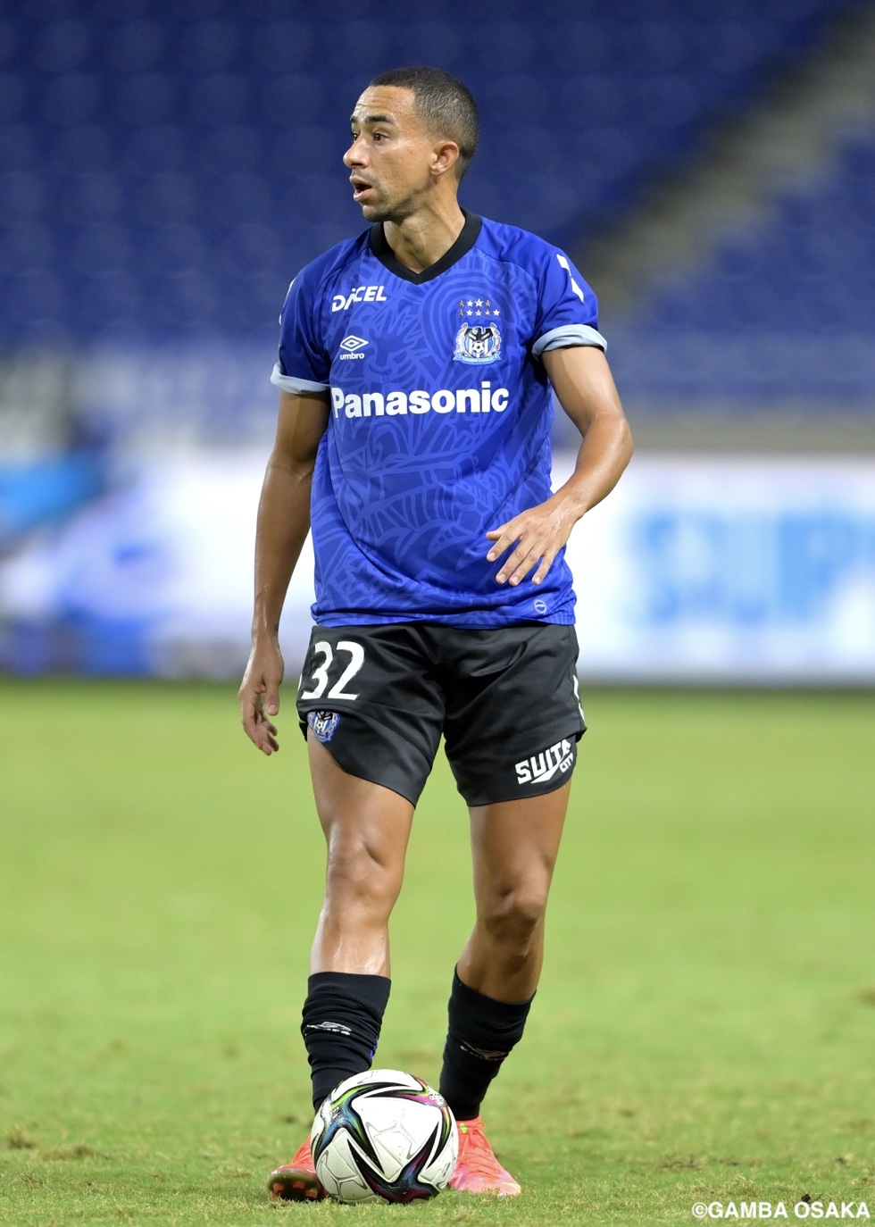 HATTRICK（ハットトリック）-選手の想いをファンへ届ける公式