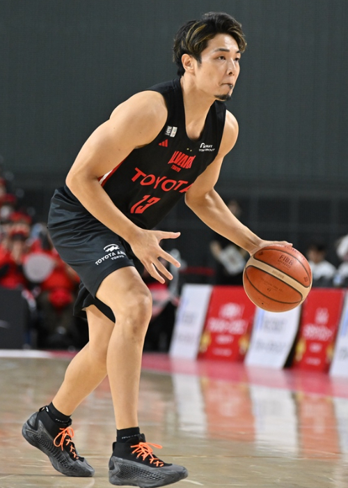 アルバルク東京 テーブス海 ホーム ユニフォーム 2XL 2024-25 黒 アルバルク東京 テーブス海 ホーム ユニフォーム 2XL 2024-25 黒