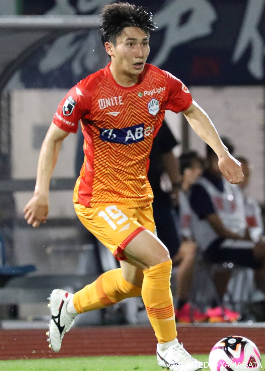 HATTRICK（ハットトリック）-選手の想いをファンへ届ける公式