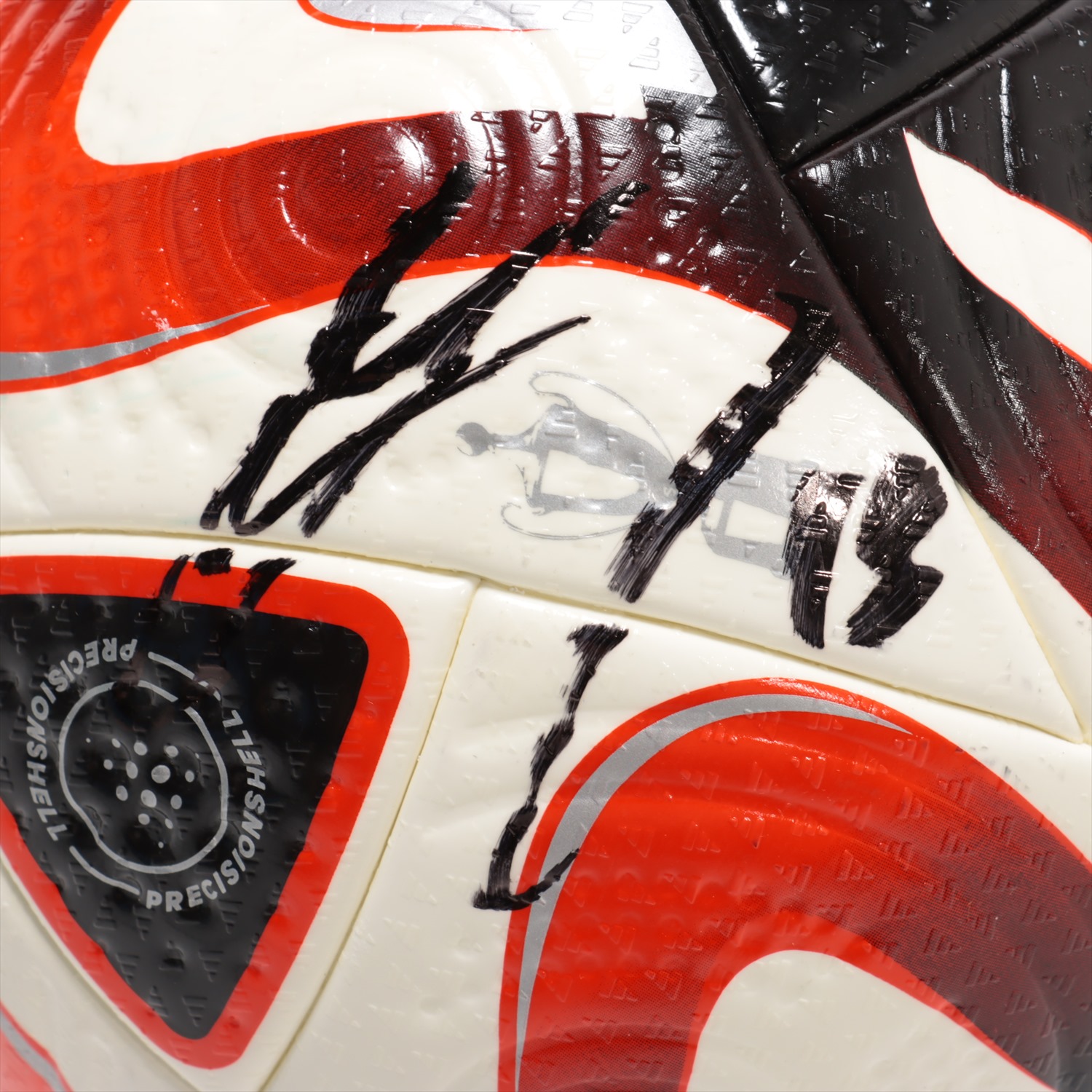 HATTRICK（ハットトリック）-選手の想いをファンへ届ける公式