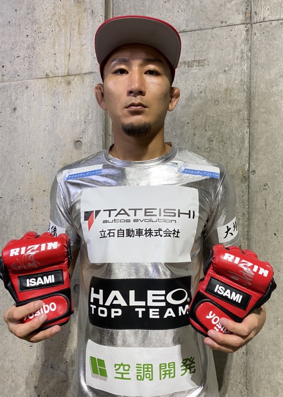 HATTRICK（ハットトリック）-選手の想いをファンへ届ける公式 