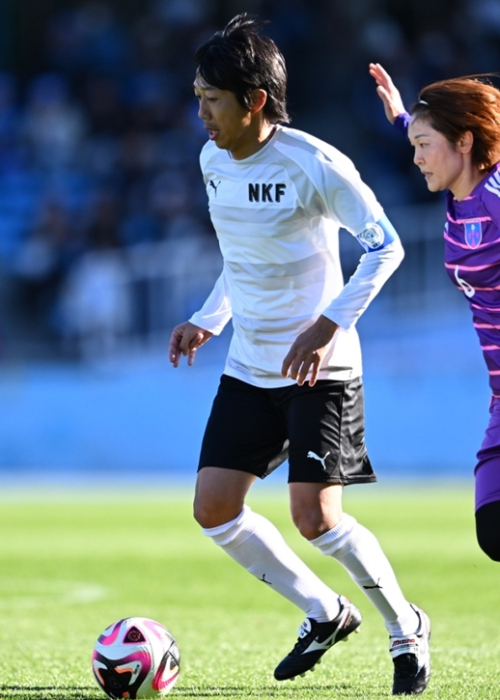 【新品タグ付きデットストック】08/09日本代表ユニフォーム　中村憲剛　L 日本代表 中村憲剛 ユニフォーム 08/09 ウェア ホーム - メルカリ