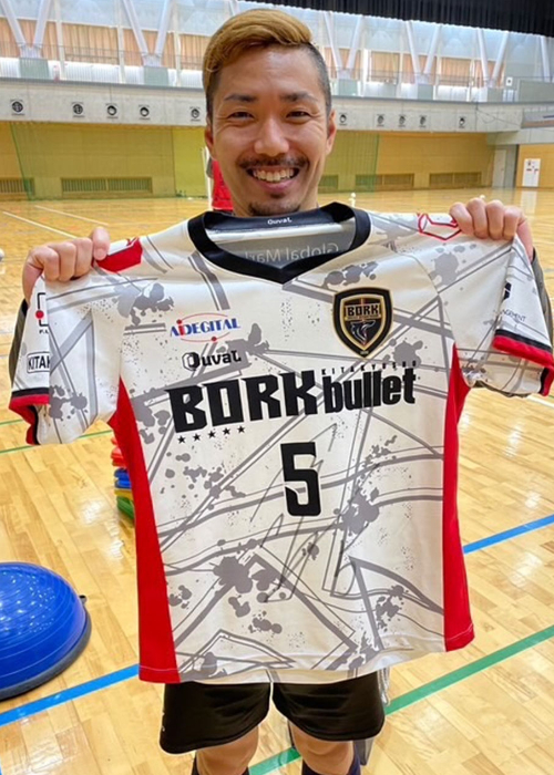 fリーグボルクバレット北九州 非売品世界に1つユニホームウーゴサイン入り ボルクバレット北九州 2025-26 ユニフォーム - ユニ11