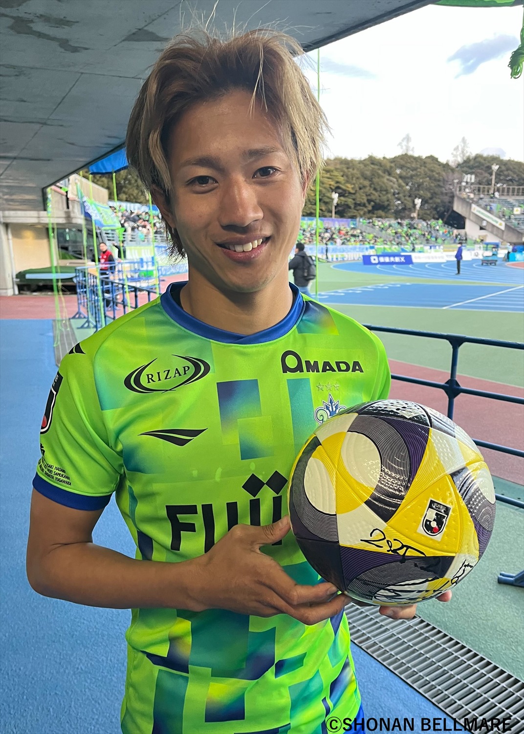 HATTRICK（ハットトリック）-選手の想いをファンへ届ける公式