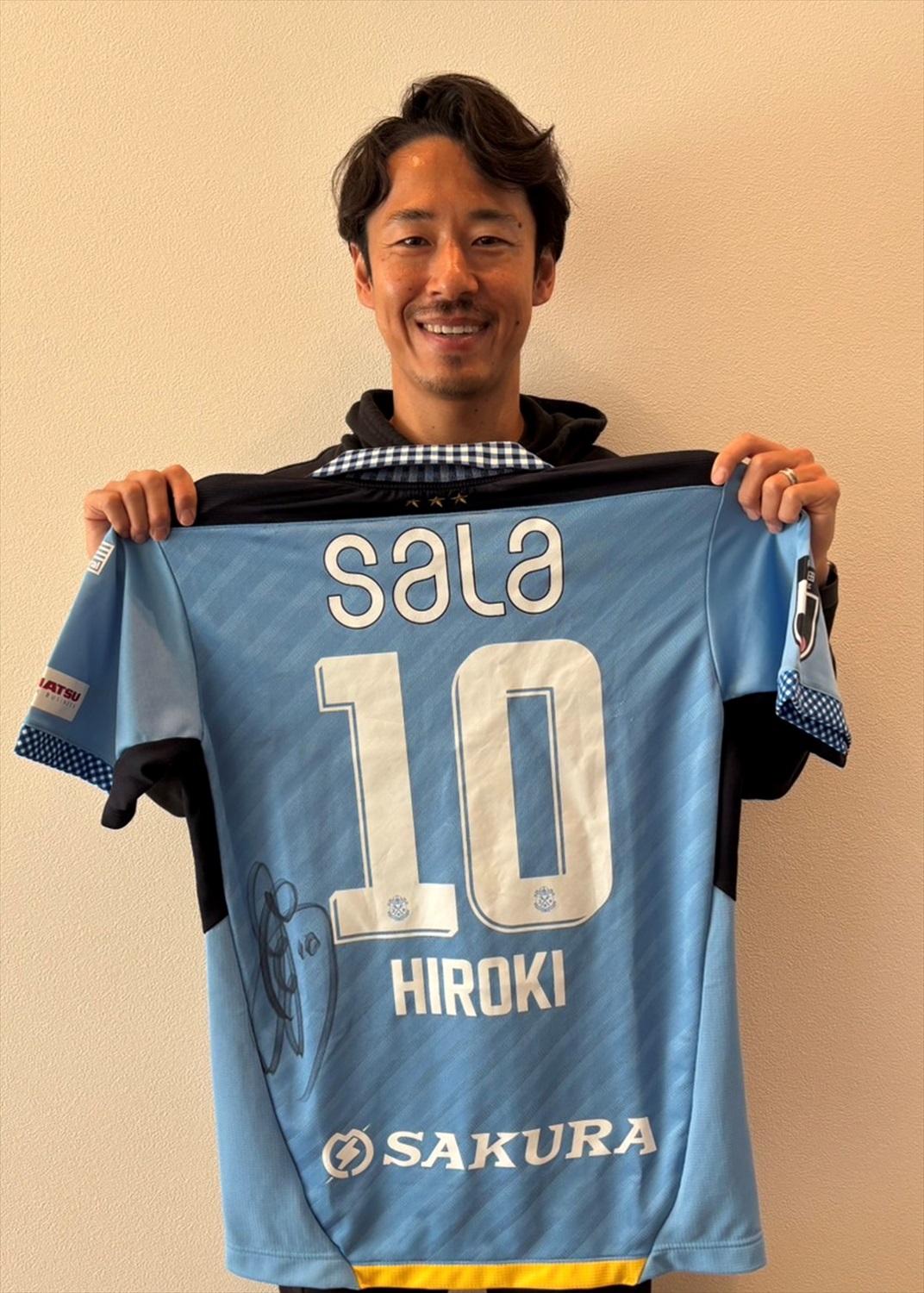 ジュビロ磐田　山田大記　ユニホーム ジュビロ磐田 2024 ホーム 半袖オーセンティックユニフォーム 10