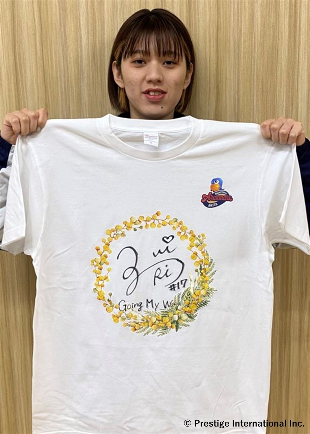 AAA サイン入り　Tシャツ α-X's 黒Tシャツ・サイン入り Tシャツ・キーホルダー - メルカリ