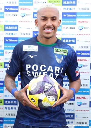 HATTRICK（ハットトリック）-選手の想いをファンへ届ける公式