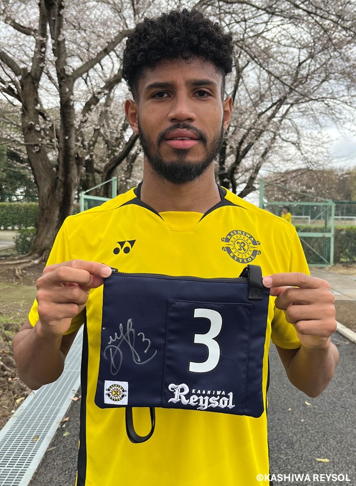 HATTRICK（ハットトリック）-選手の想いをファンへ届ける公式