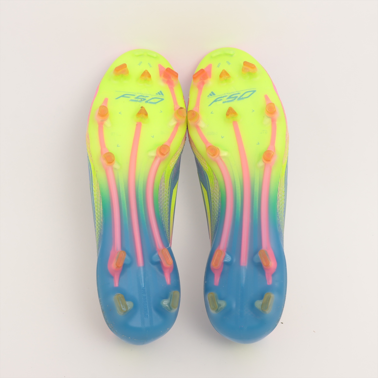 HATTRICK（ハットトリック）-選手の想いをファンへ届ける公式